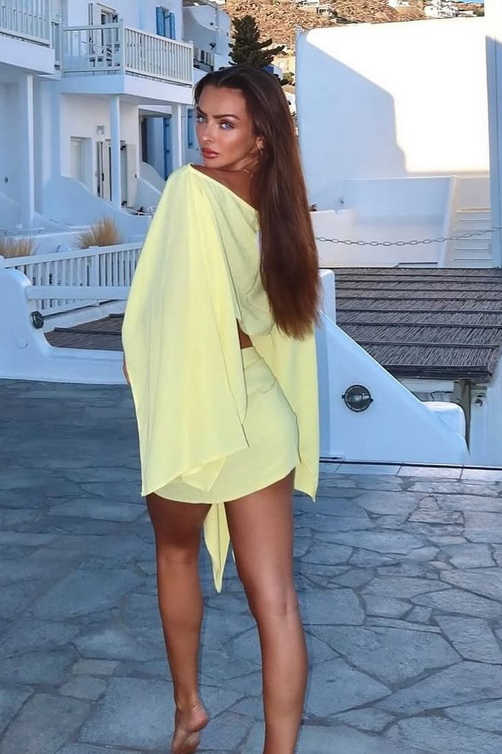 Maelisca – Asymmetrische off-shoulder set met hoge split