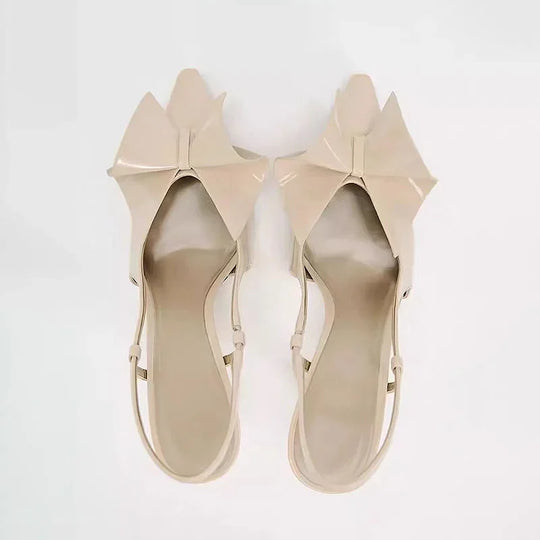 Luca - Elegante Beige Stiletto’s met Strikdetail