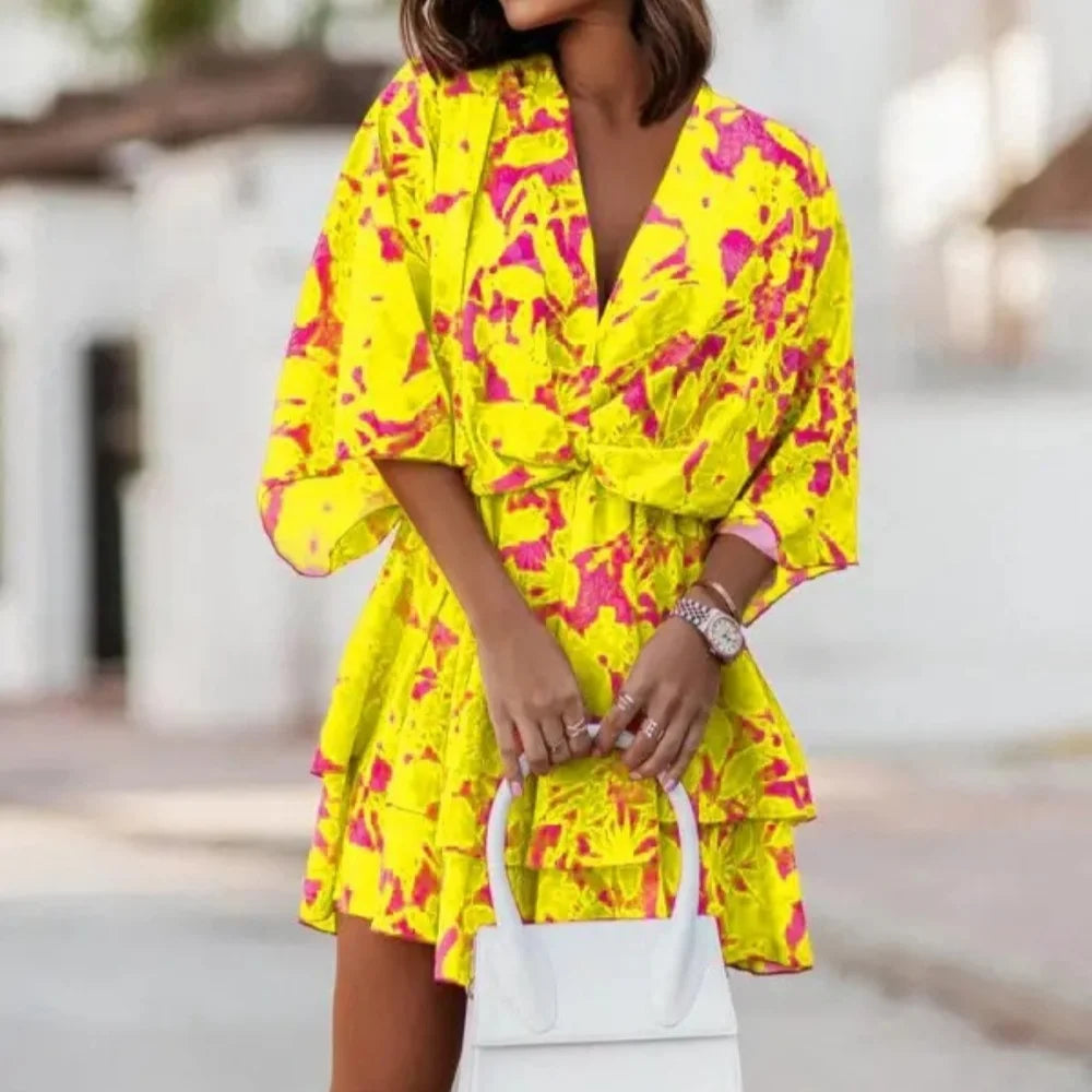 Sofie – Elegante jurk met gelaagde rok en V-hals