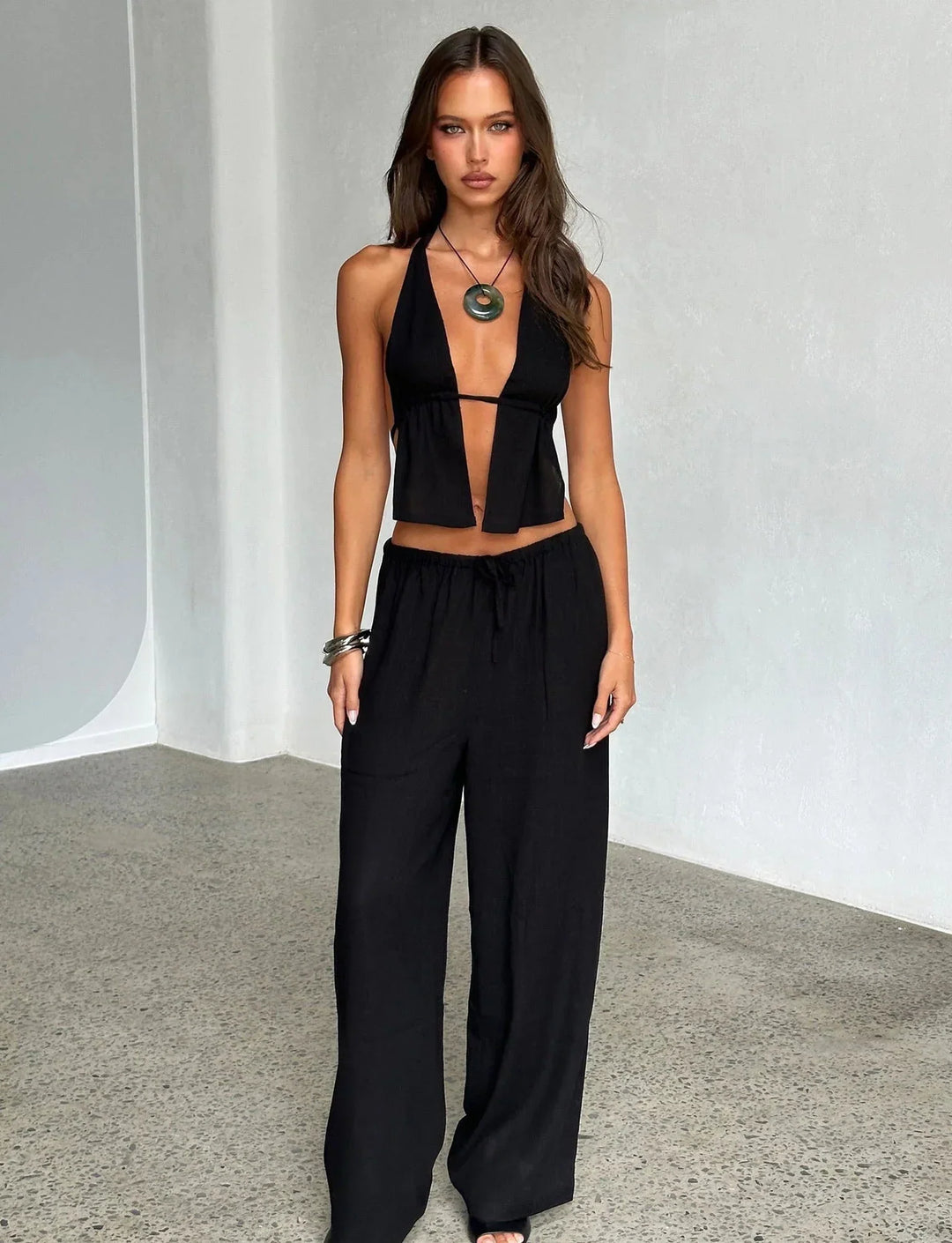 Mireza – Halter top & wide leg set met open details