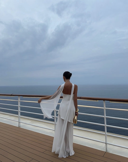 Élira – Asymmetrische maxi-jurk met strapless design