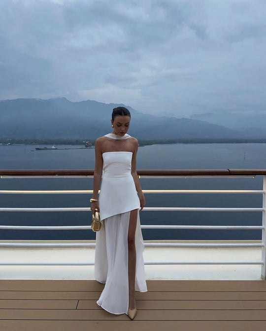 Élira – Asymmetrische maxi-jurk met strapless design