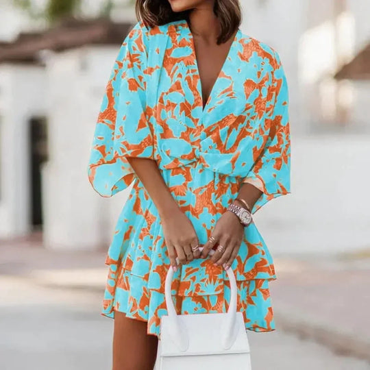 Sofie – Elegante jurk met gelaagde rok en V-hals