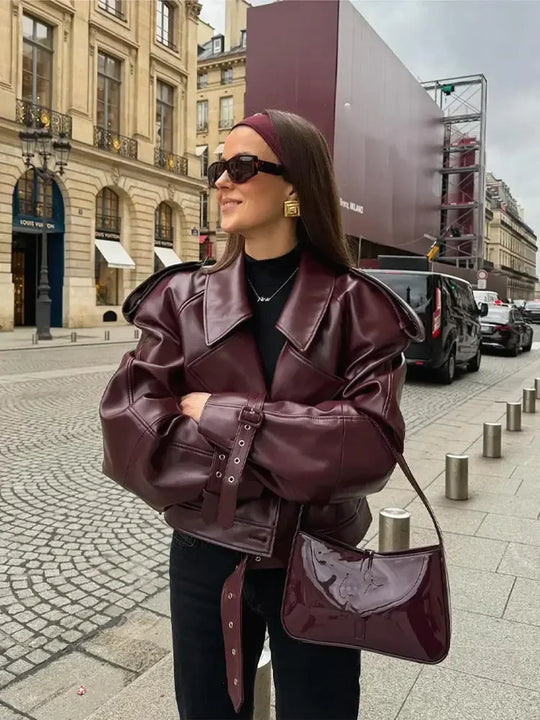 Odessa - Korte bordeaux trenchcoat met ceintuur
