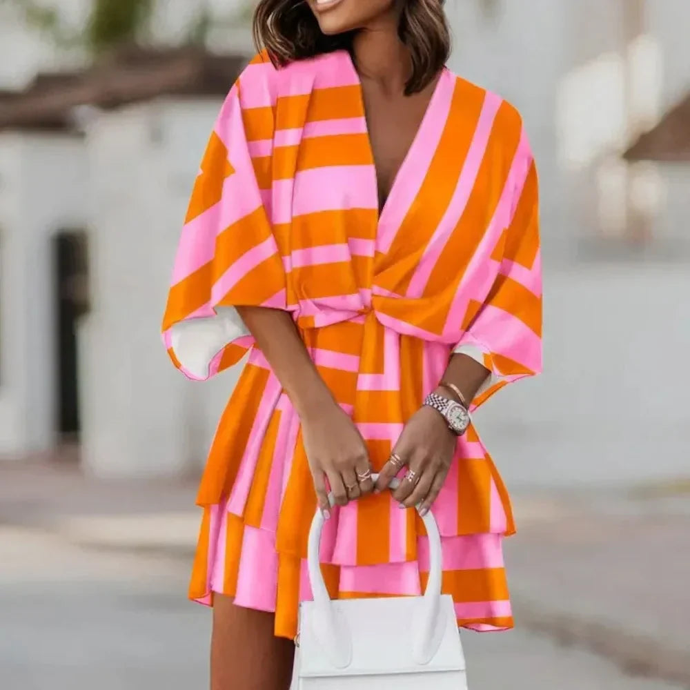 Sofie – Elegante jurk met gelaagde rok en V-hals